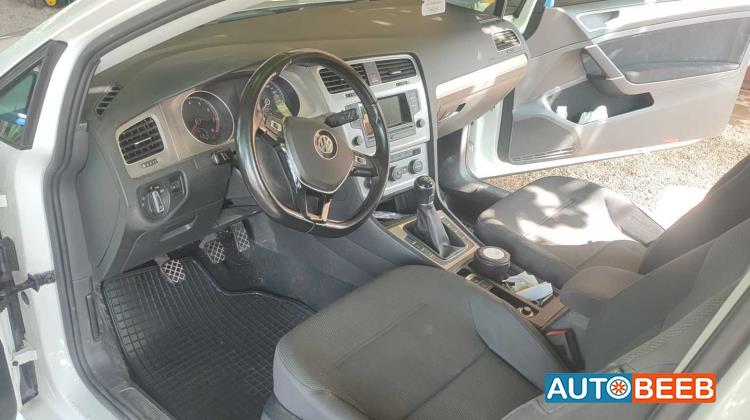 فولكس فاجن جولف 2016