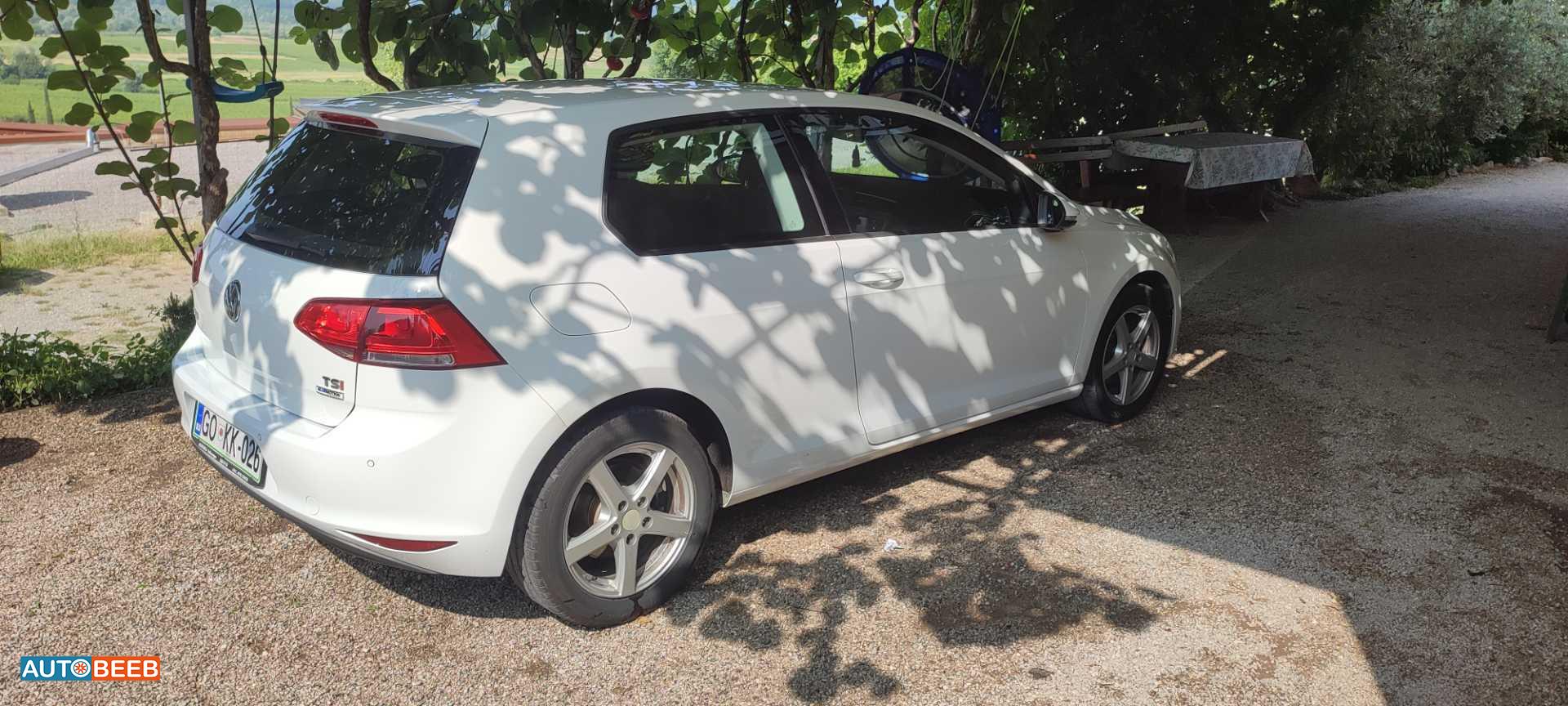 فولكس فاجن جولف 2016