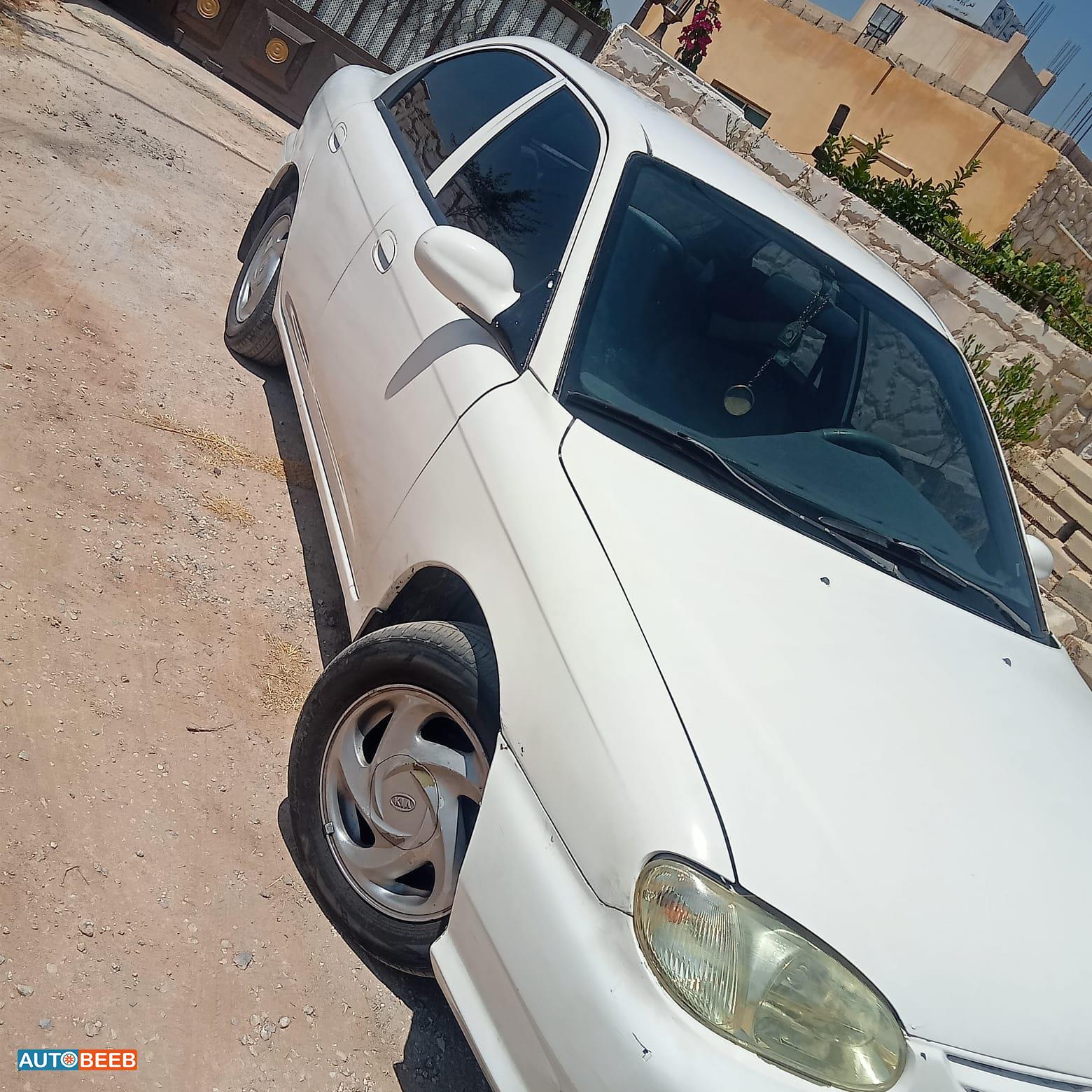 كيا سيفيا 1997