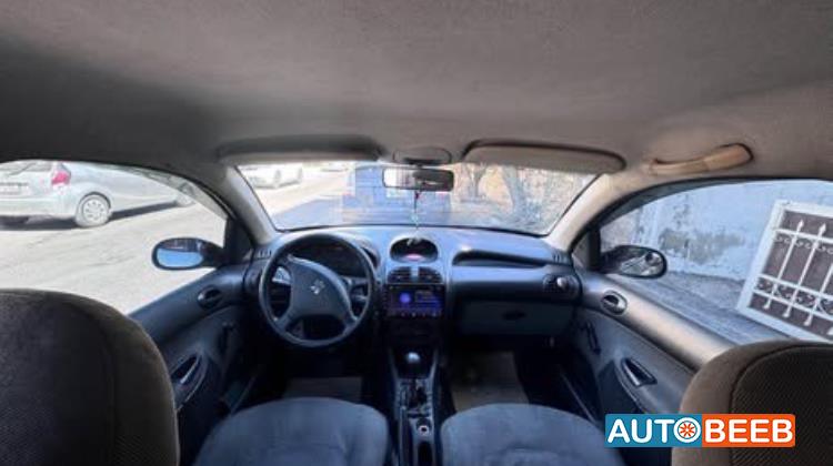 Peugeot 206 2004