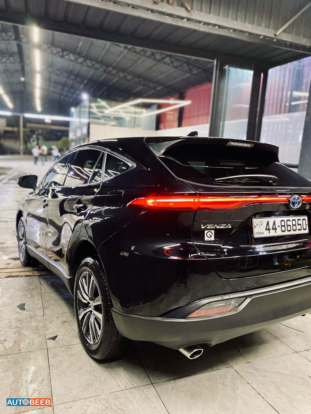 تويوتا فنزا 2024