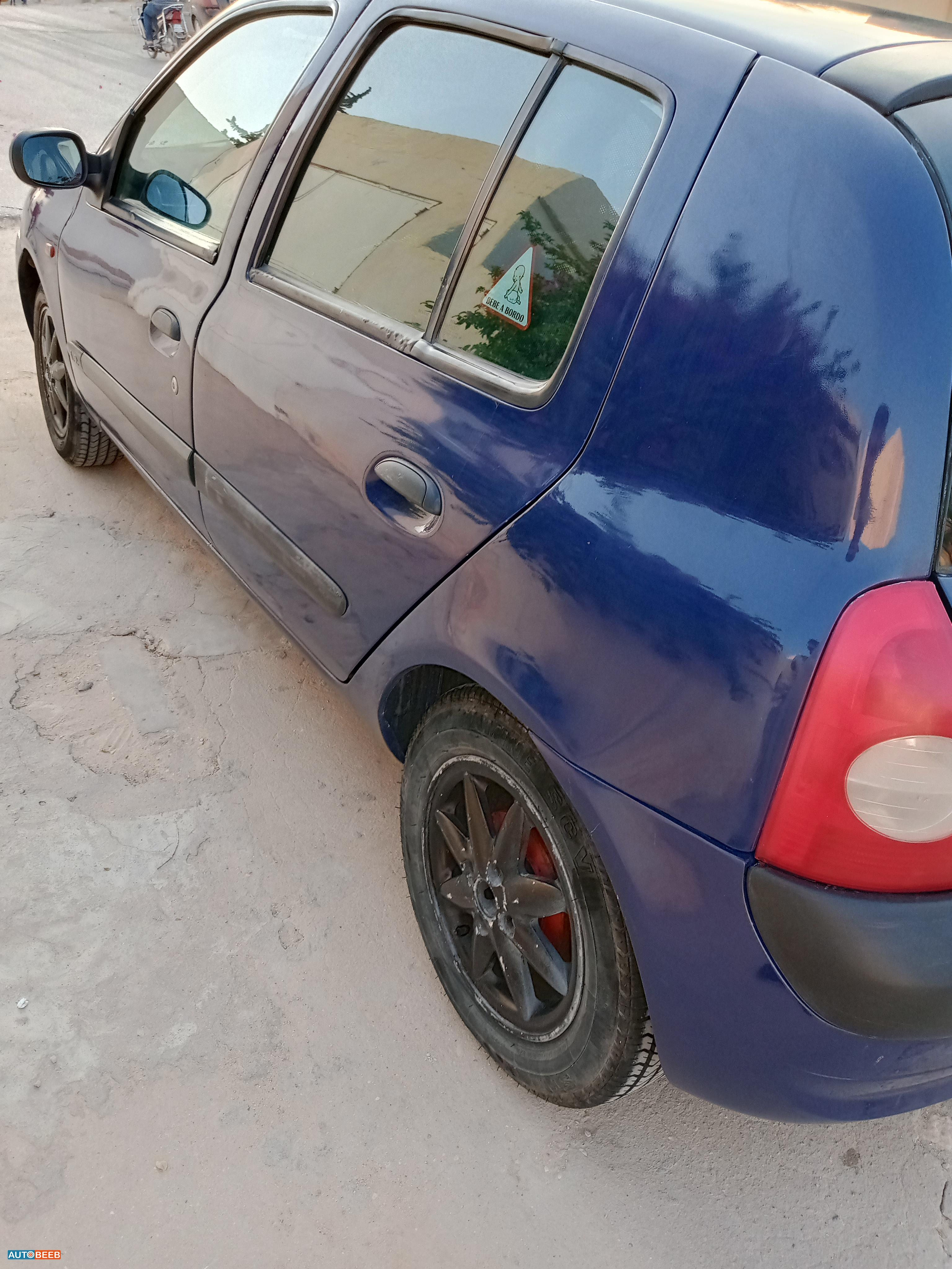 رينو كليو 2002