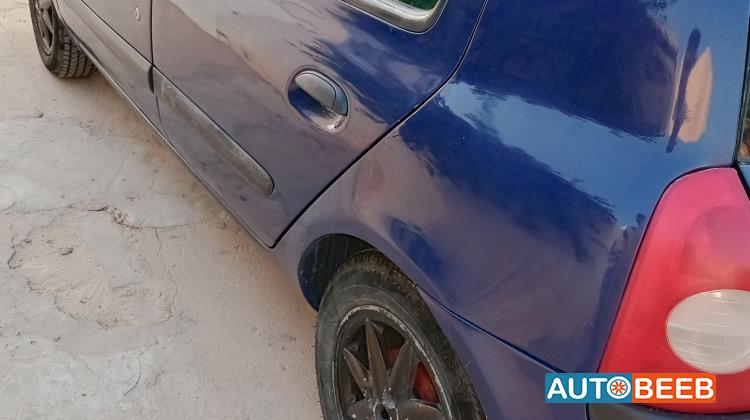 رينو كليو 2002