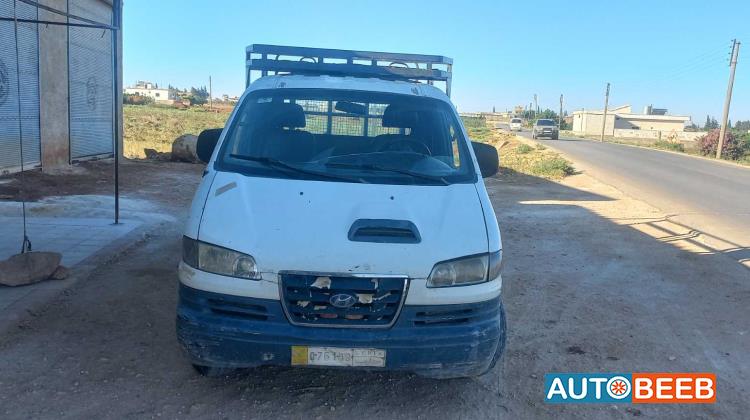 Minivan Hyundai 2004