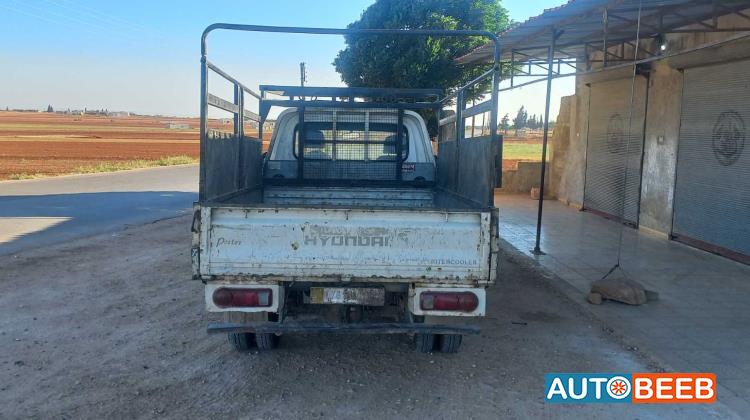 Minivan Hyundai 2004