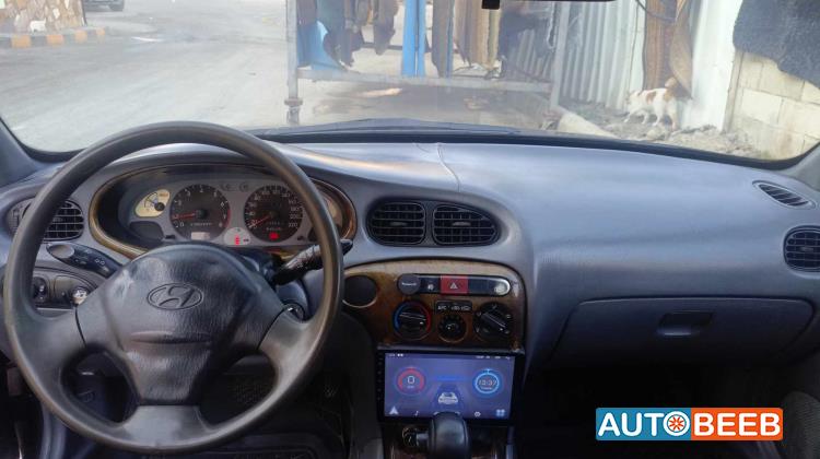 Hyundai Avante 1998