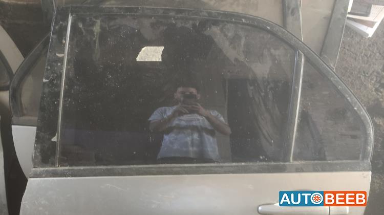  Shock Absorber Mitsubishi Lancer