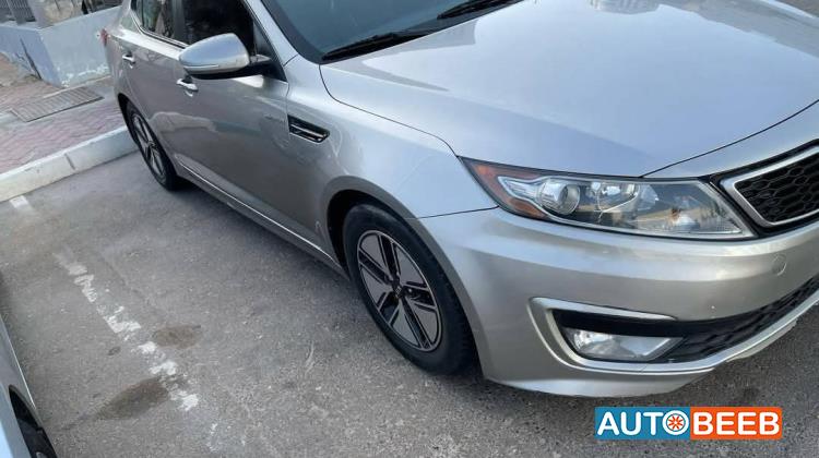 كيا اوبتيما 2012