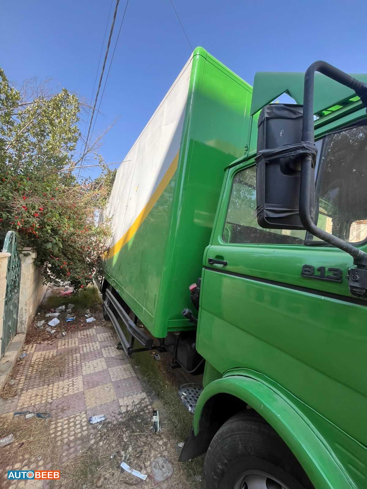 Box Mercedes Benz 1983