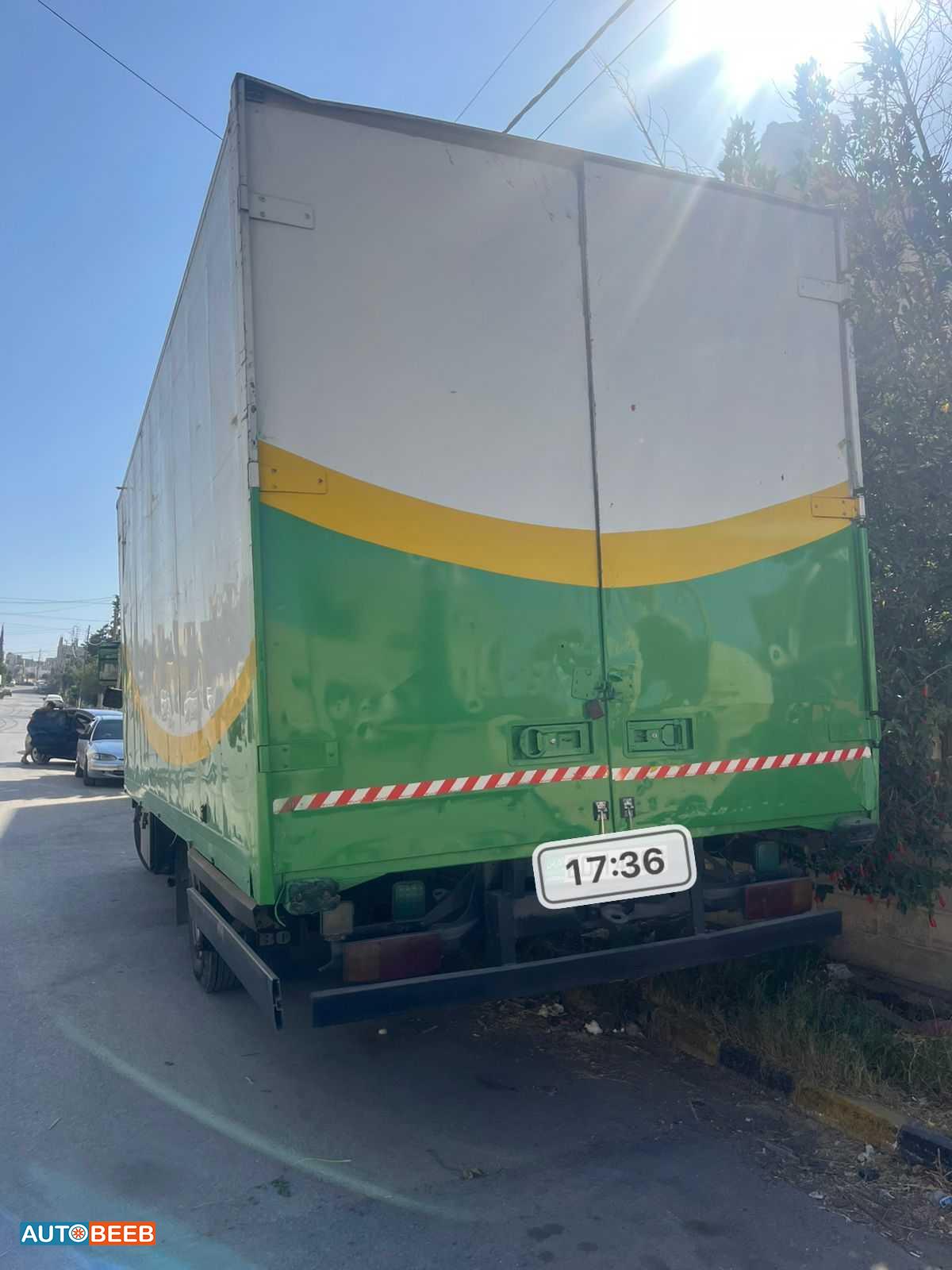 Box Mercedes Benz 1983