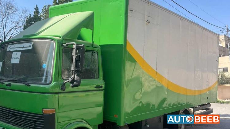 Box Mercedes Benz 1983