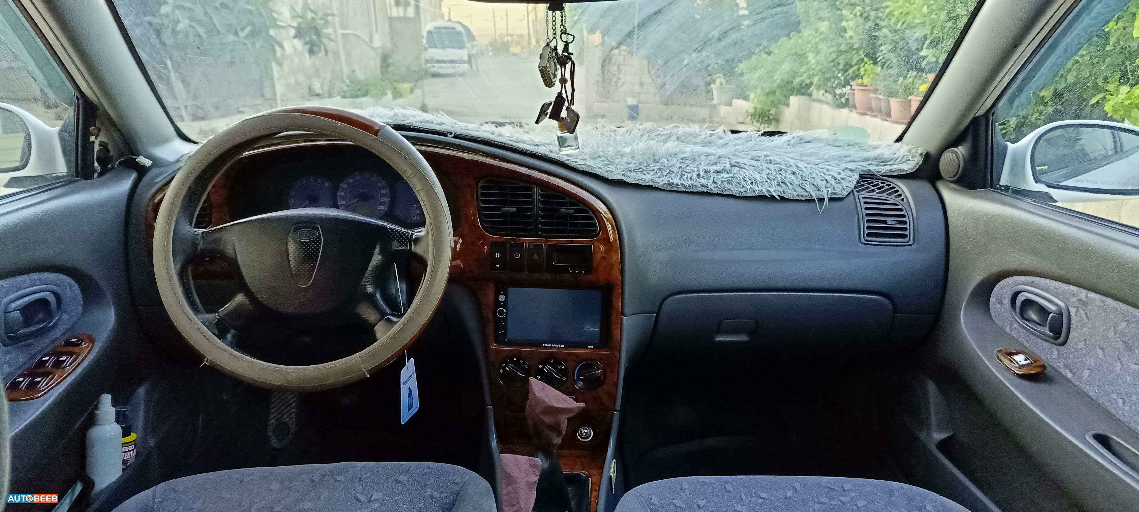 كيا سبكترا 2000