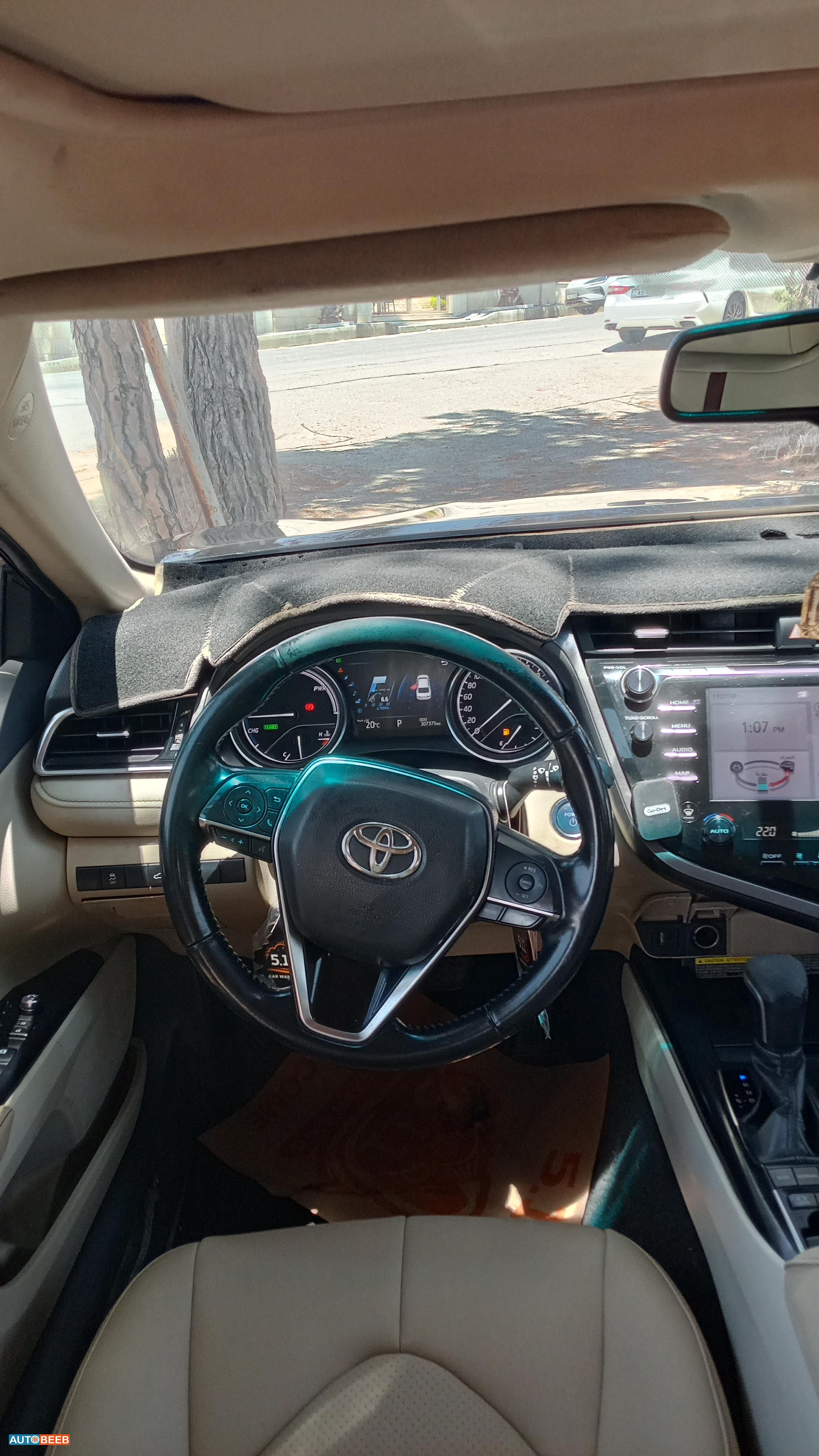 Toyota Camry 2018