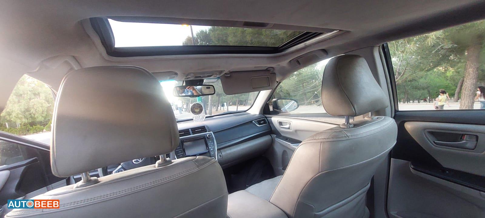 تويوتا كامري 2017