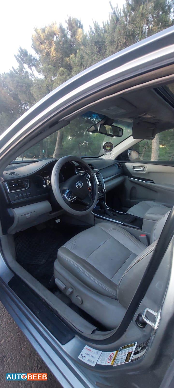 تويوتا كامري 2017