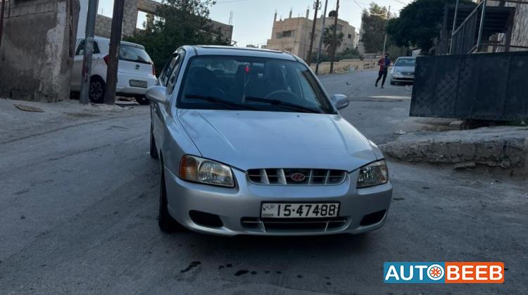 هيونداي فيرنا 1999