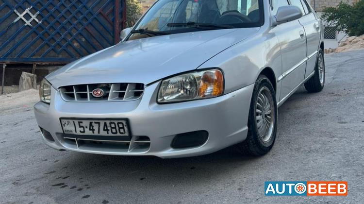 هيونداي فيرنا 1999