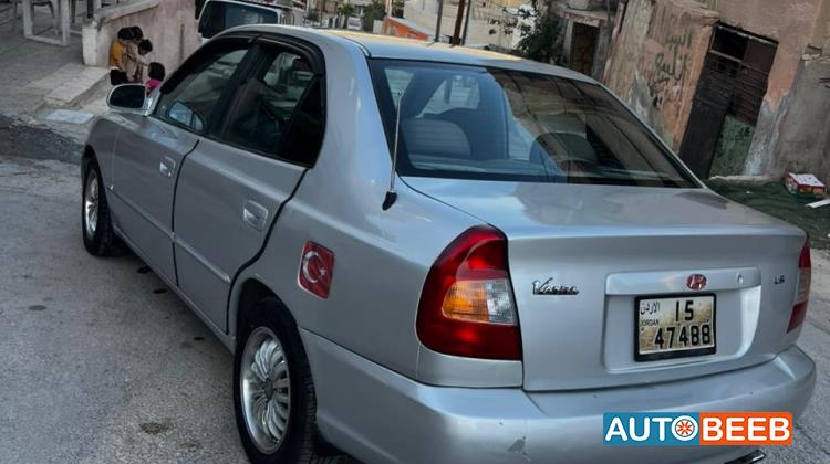 هيونداي فيرنا 1999