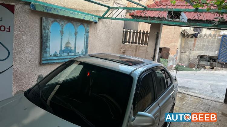 هيونداي فيرنا 1999