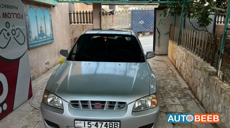 هيونداي فيرنا 1999