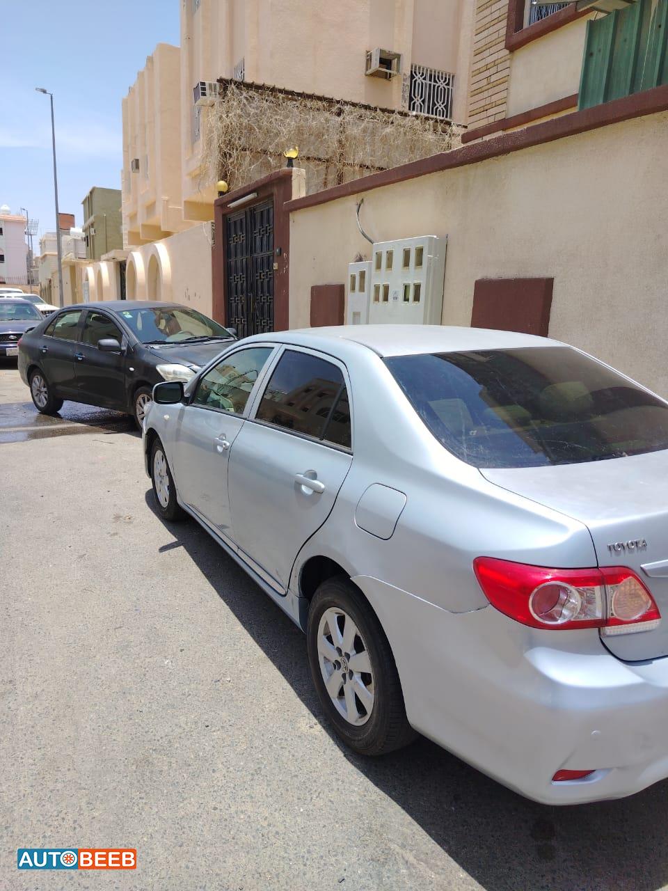 تويوتا كورولا 2012