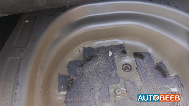 تويوتا كورولا 2012