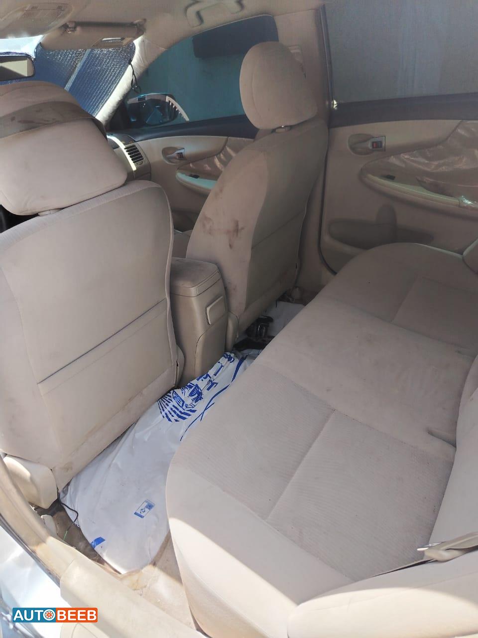 تويوتا كورولا 2012