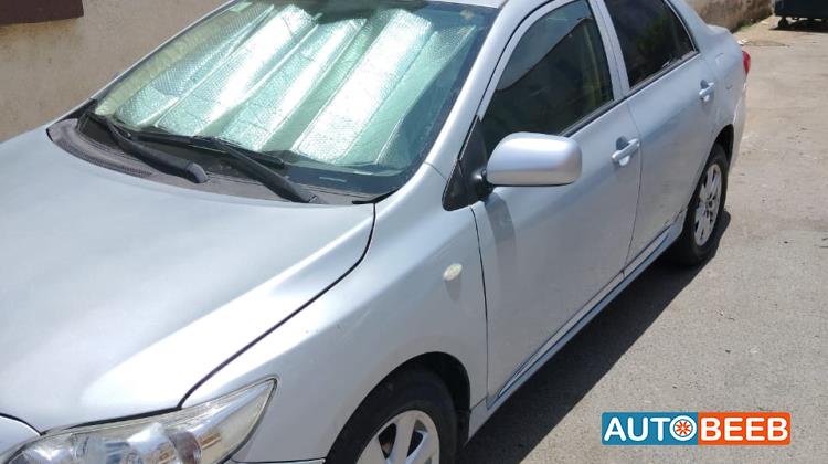 تويوتا كورولا 2012