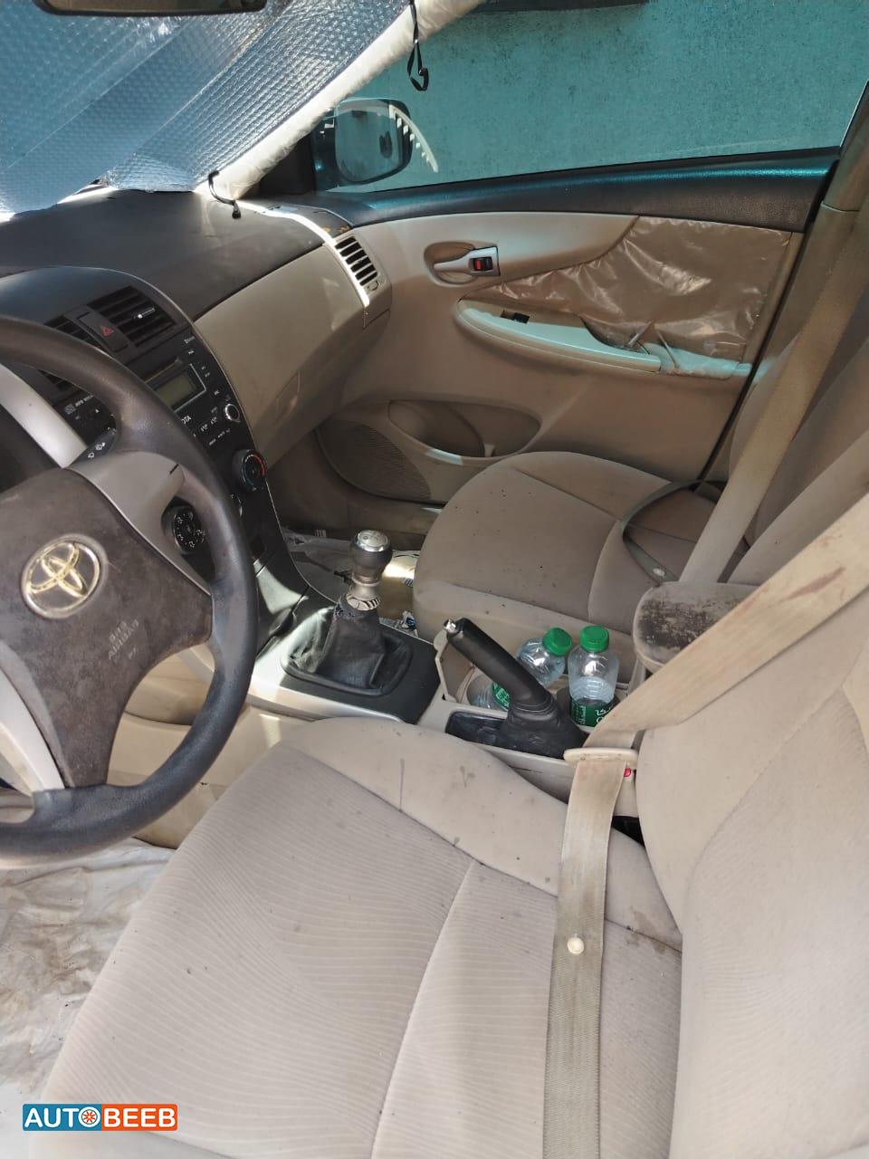 تويوتا كورولا 2012