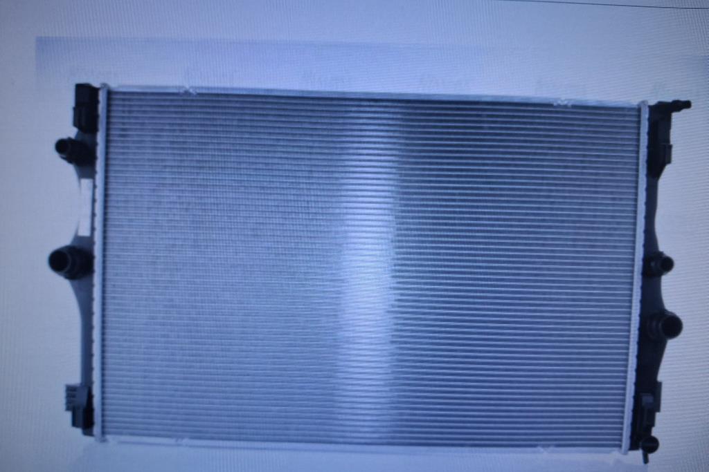 Engine Intercooler  Mercedes Benz GLA180