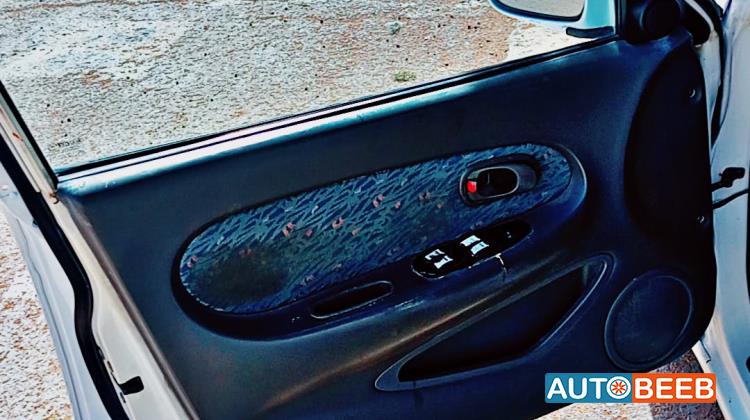 كيا سيفيا 2000