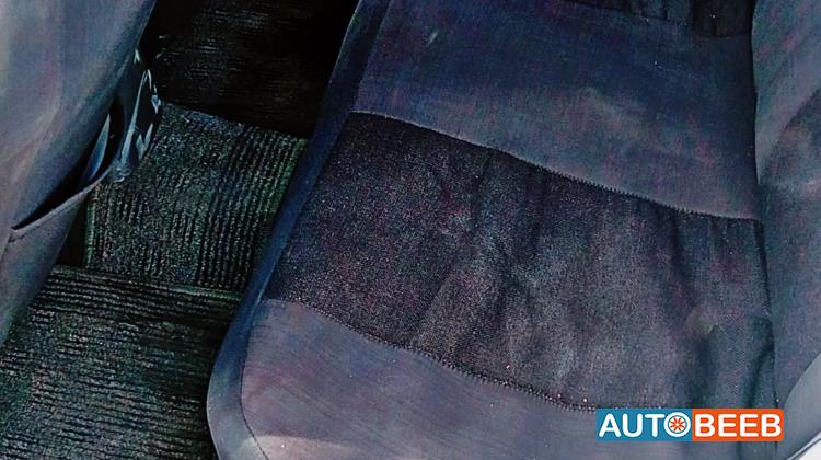 كيا سيفيا 2000