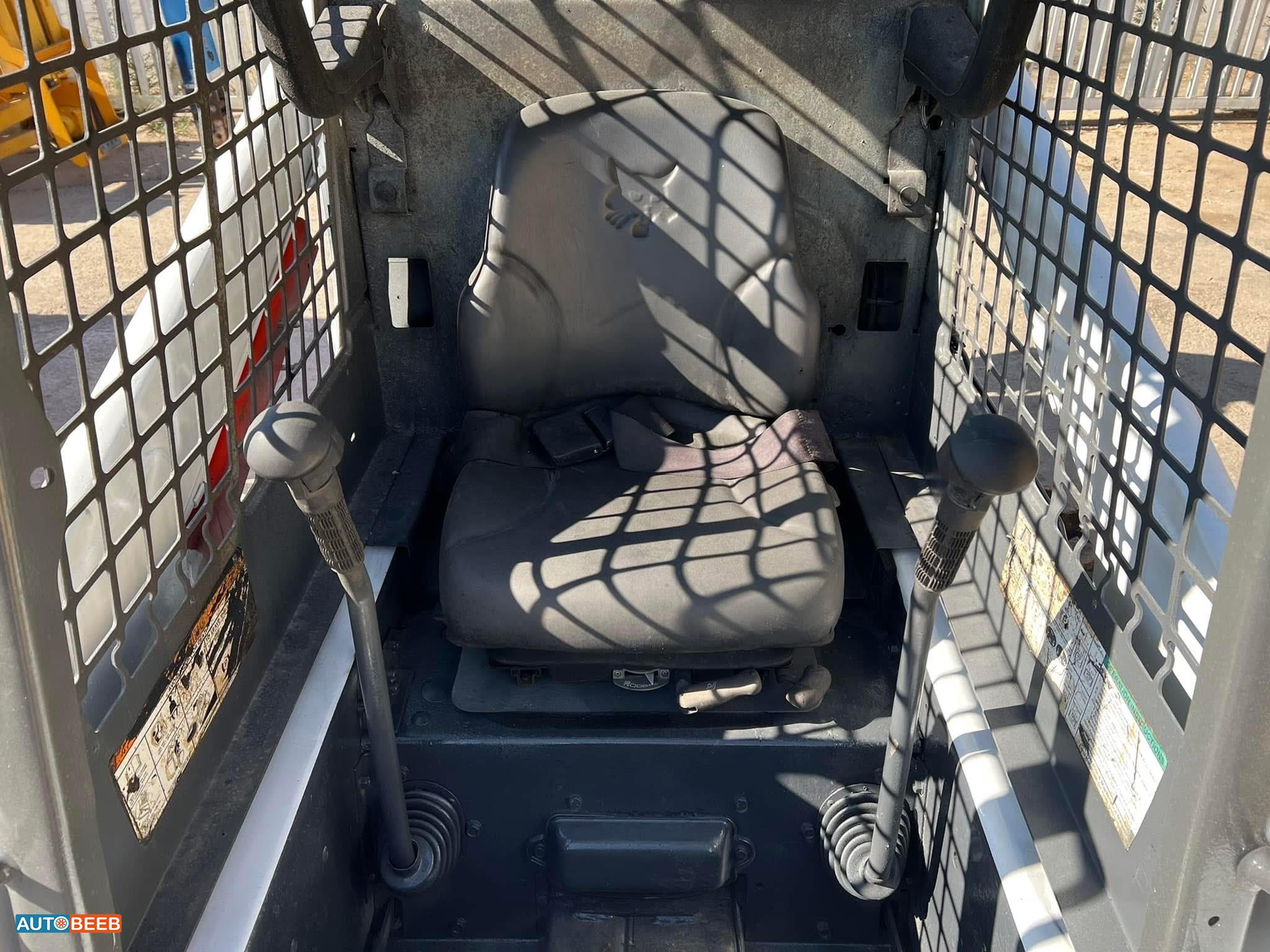 Crawler Skid Steer Loader Bobcat 2003