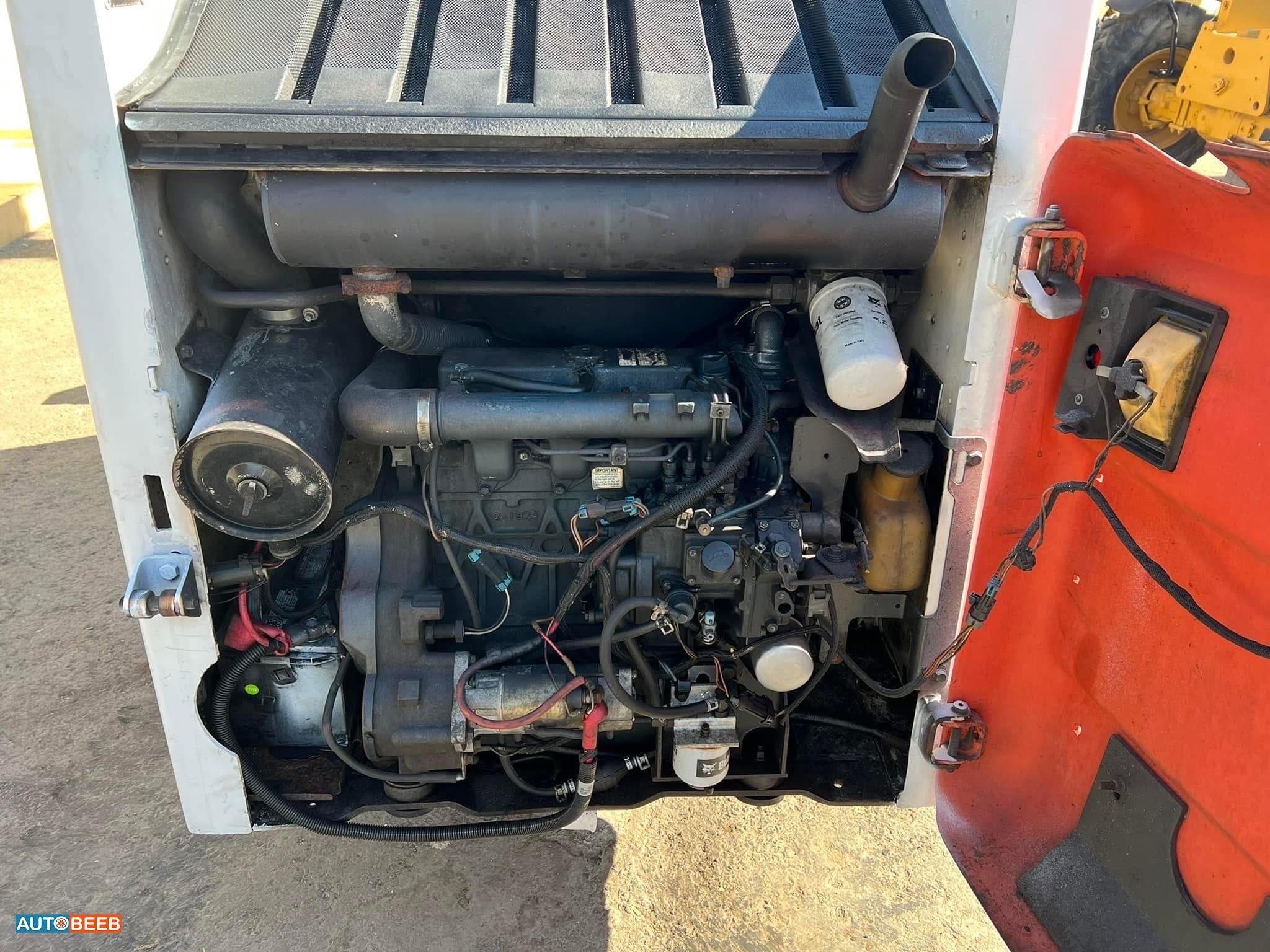 Crawler Skid Steer Loader Bobcat 2003