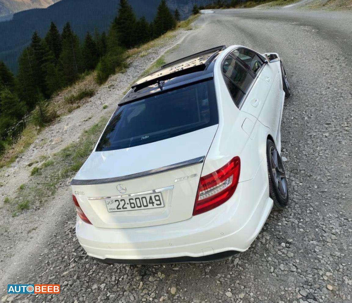 مرسيدس بنز C200 2009