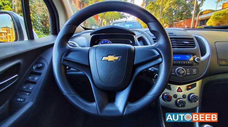 شيفروليه تراكر 2015