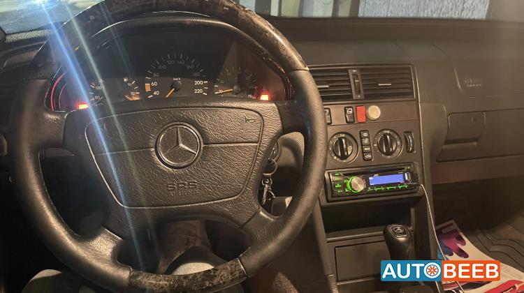 مرسيدس بنز C200 1995