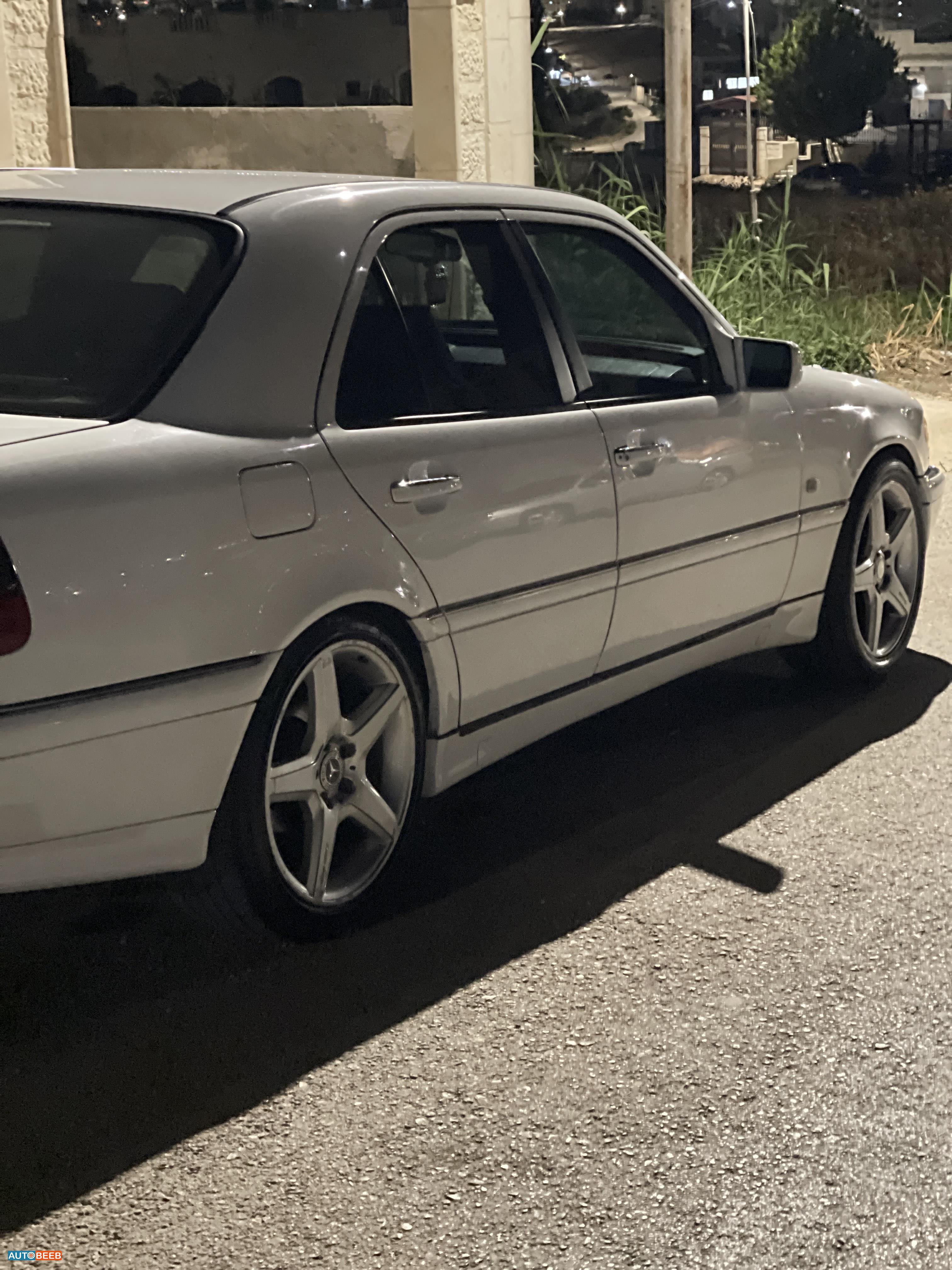 مرسيدس بنز C200 1995