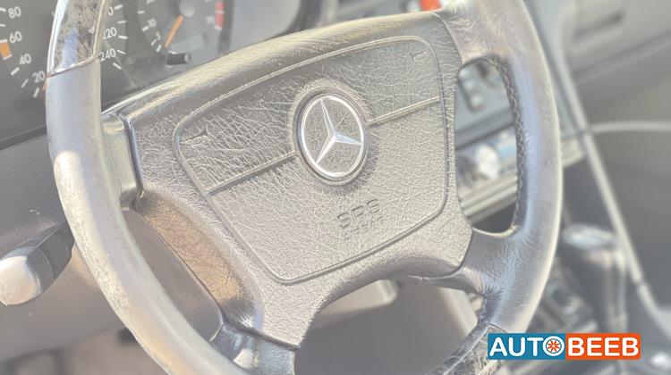 مرسيدس بنز C200 1995