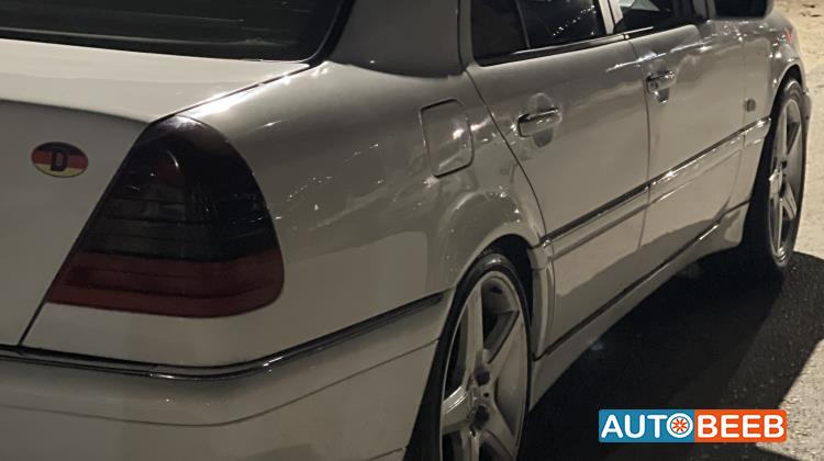 مرسيدس بنز C200 1995