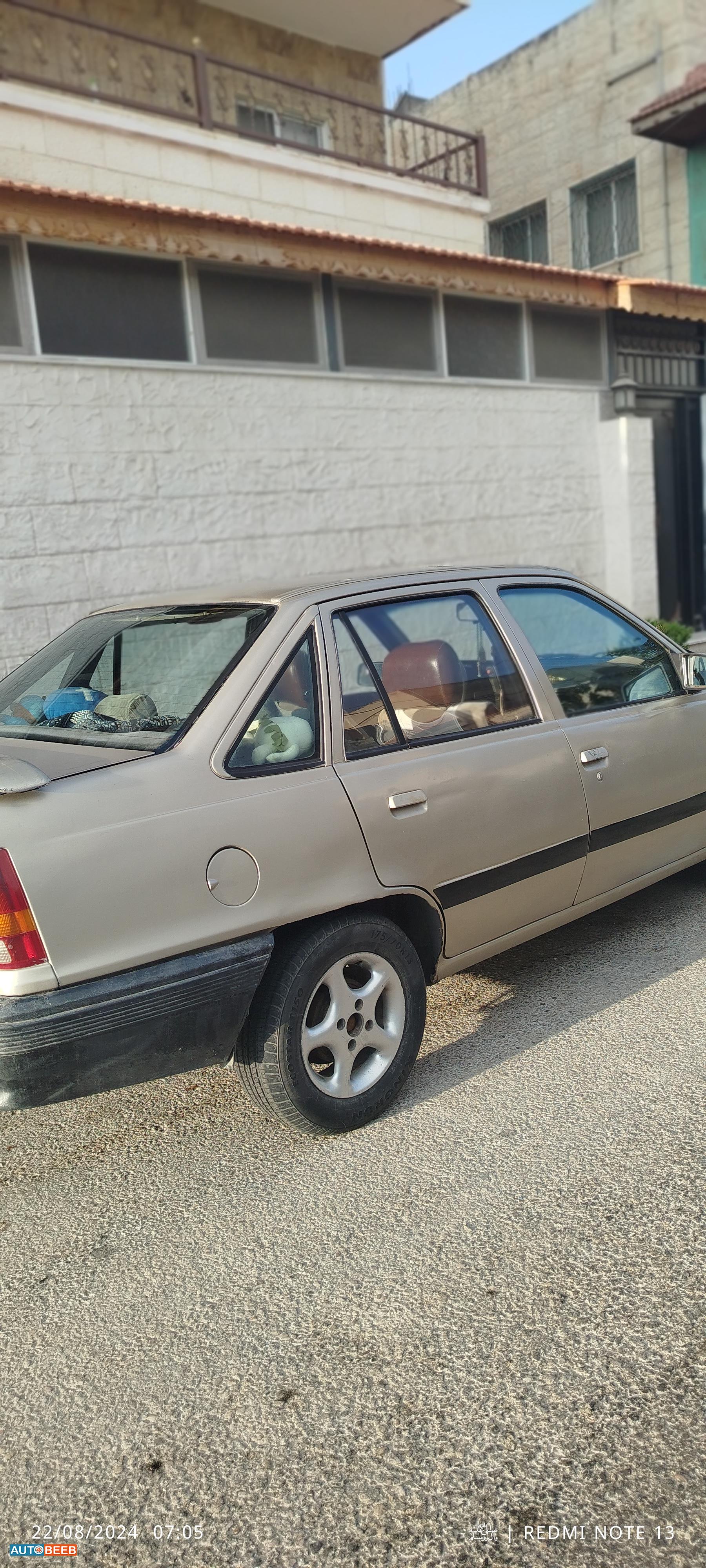 اوبل كاديت 1987