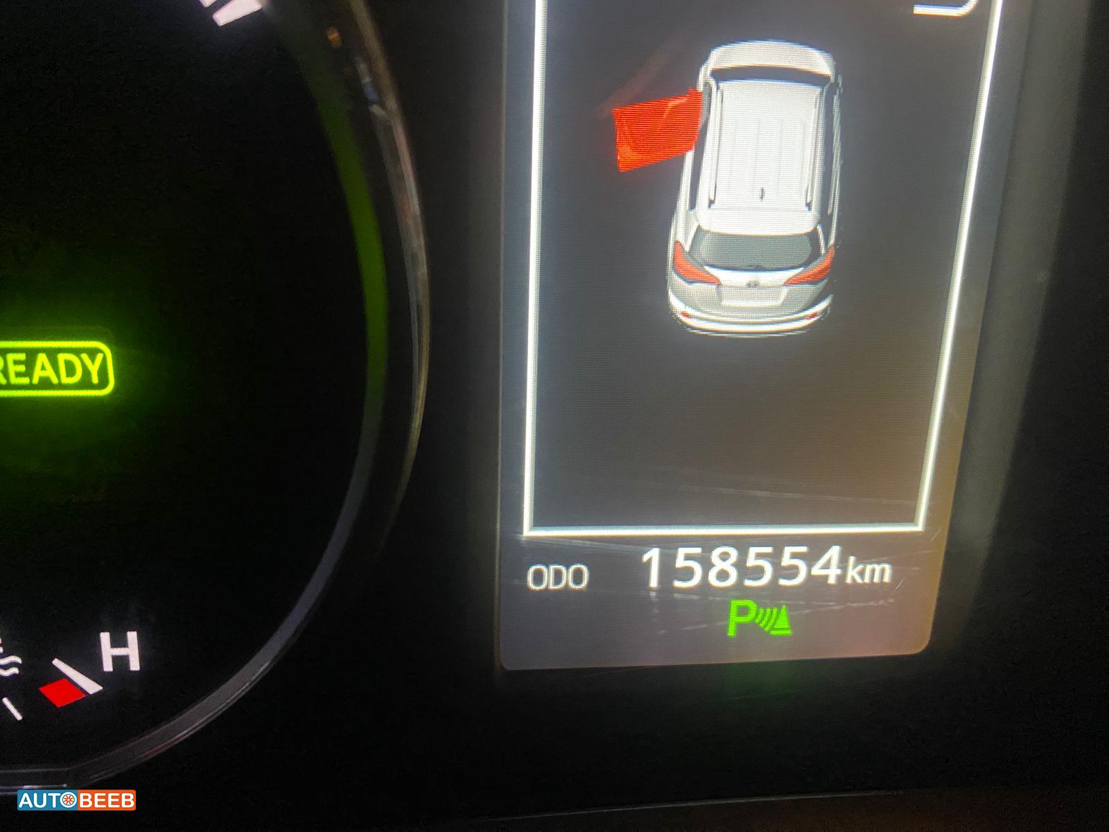 تويوتا راف فور 2017