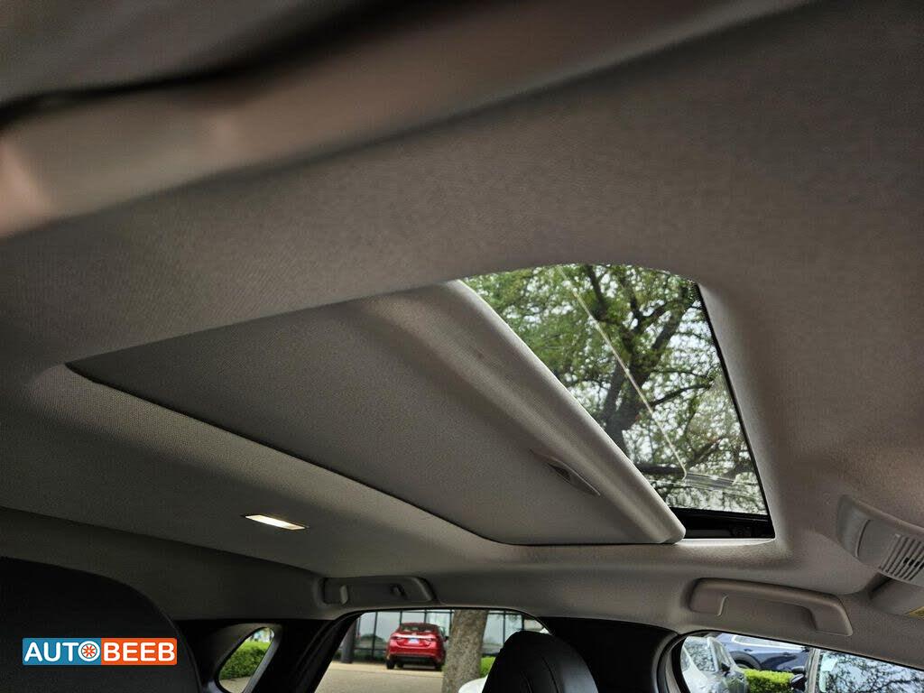 مازدا CX30 2024