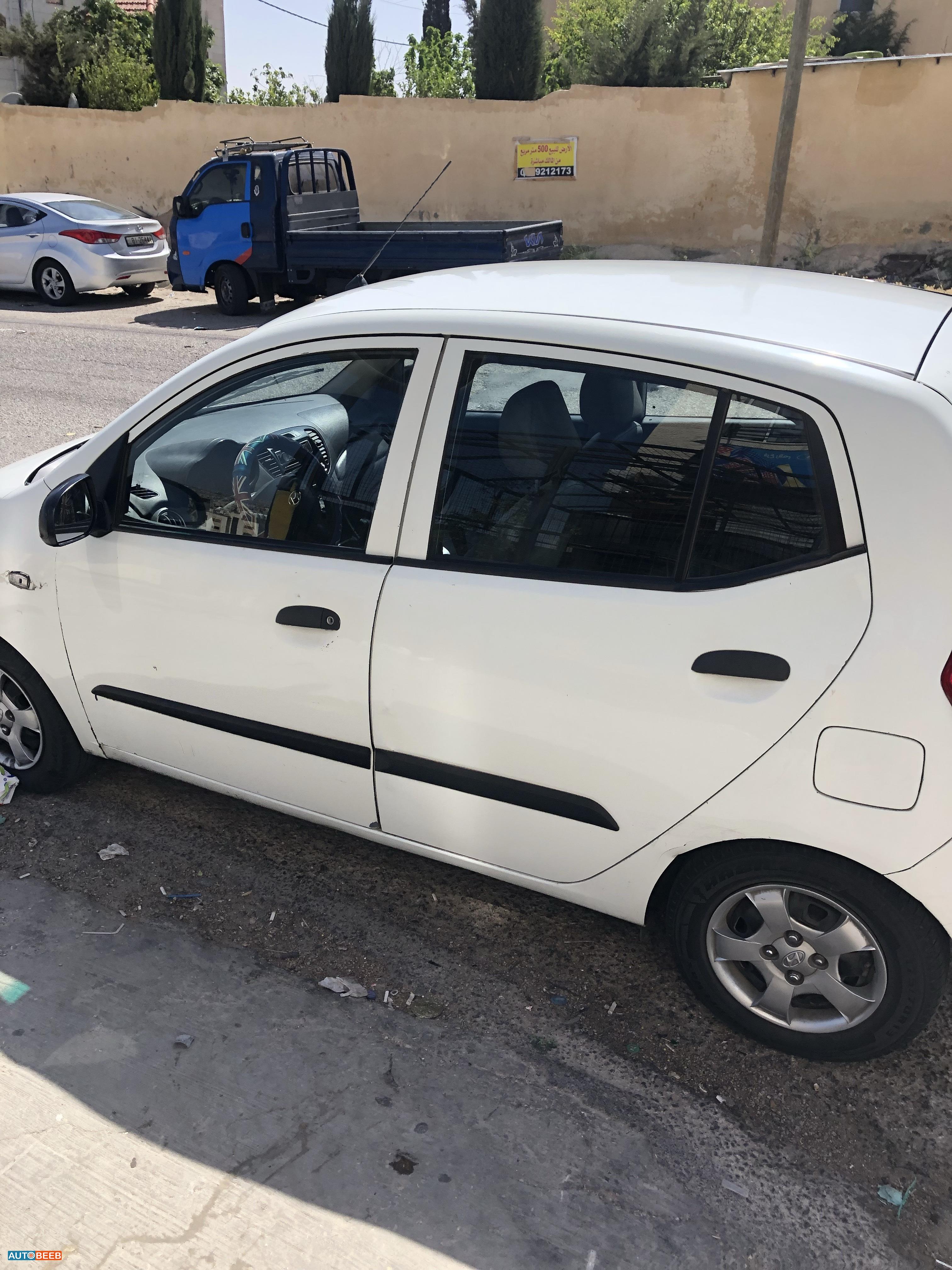 هيونداي i10 2012