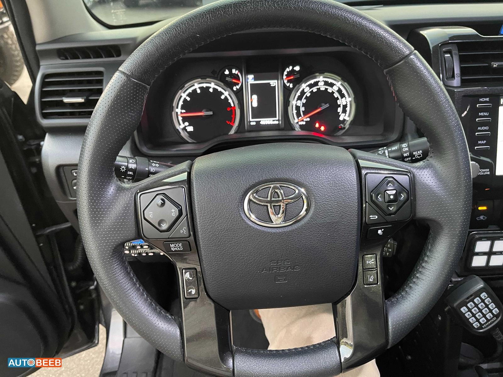 تويوتا 4 رونر 2021