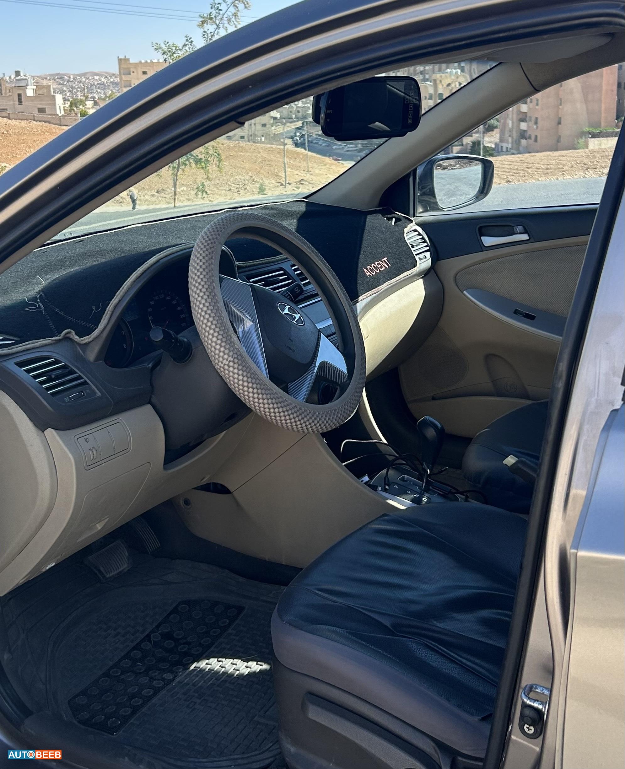 هيونداي اكسنت 2012