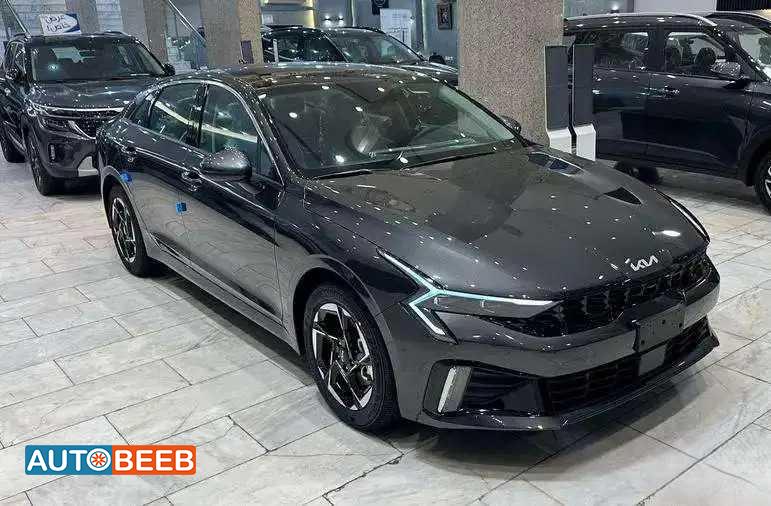 KIA K5 2025