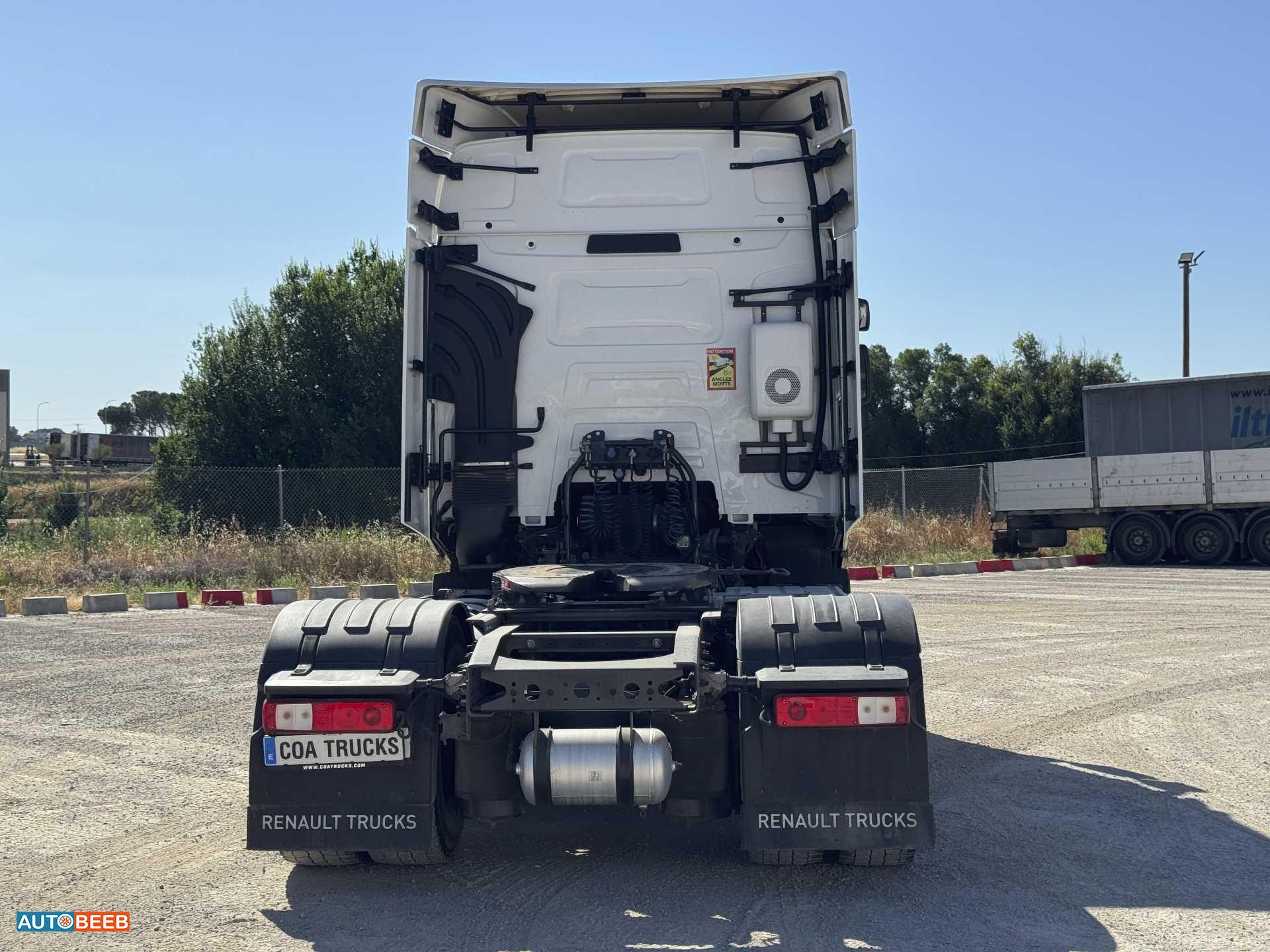 Tractor Unit Renault 2022