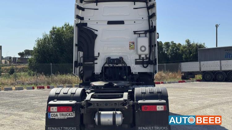 Tractor Unit Renault 2022