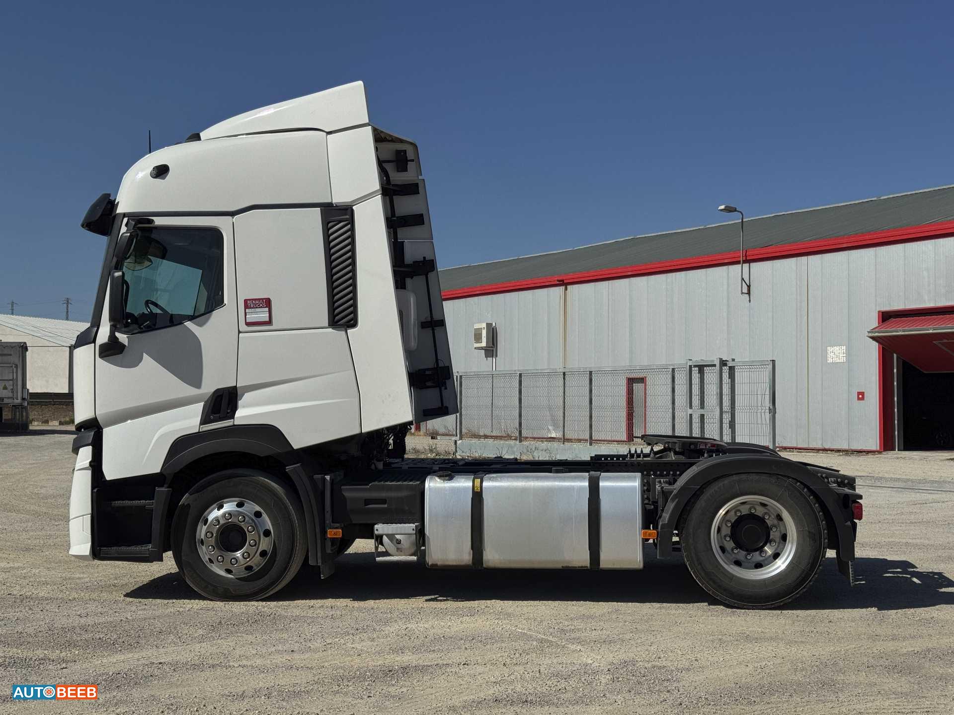 Tractor Unit Renault 2022